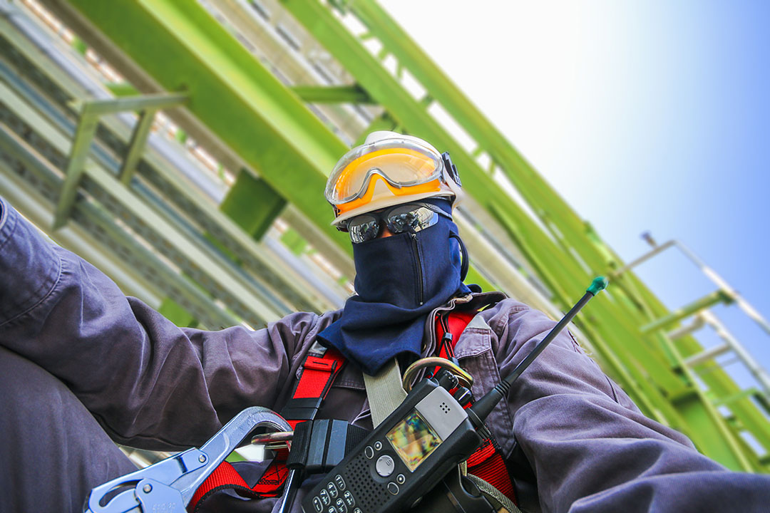 worker-ppe-safetyskills